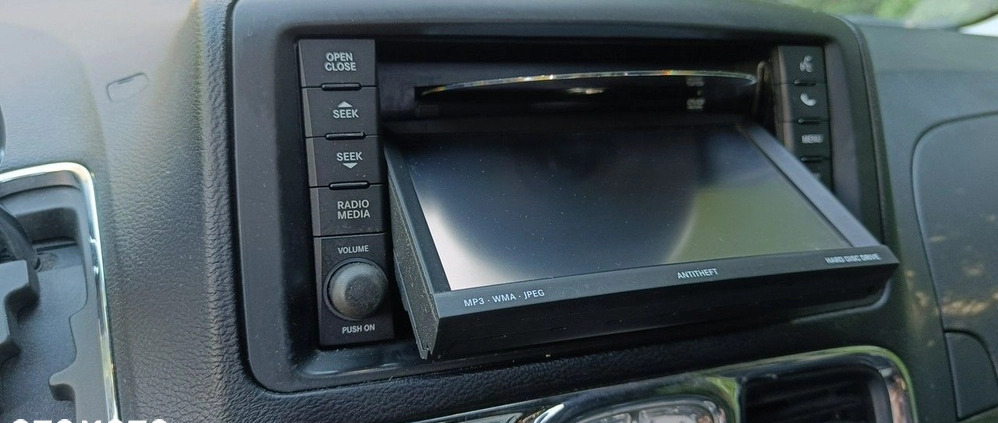 Lancia Voyager cena 63500 przebieg: 222000, rok produkcji 2014 z Międzylesie małe 529